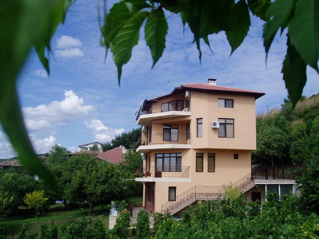 Villa Prolet General-Kantardzhievo Cameră foto