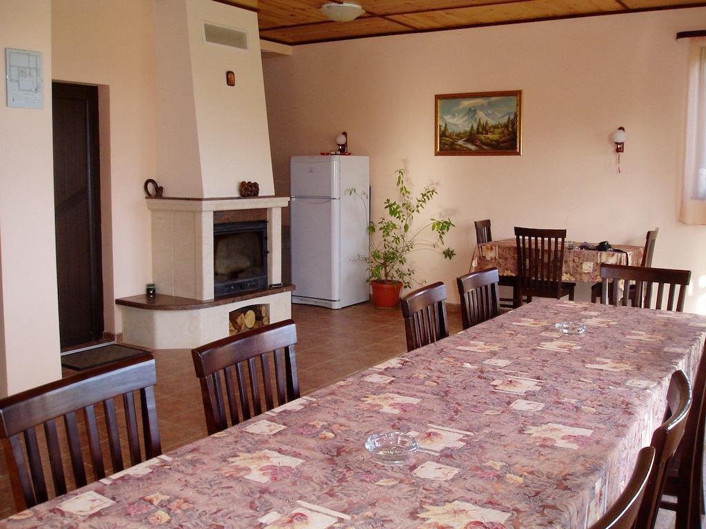 Villa Prolet General-Kantardzhievo Cameră foto