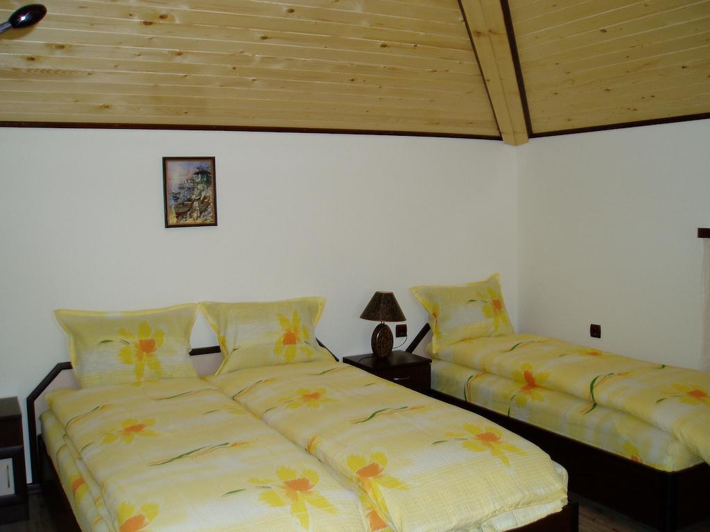 Villa Prolet General-Kantardzhievo Cameră foto